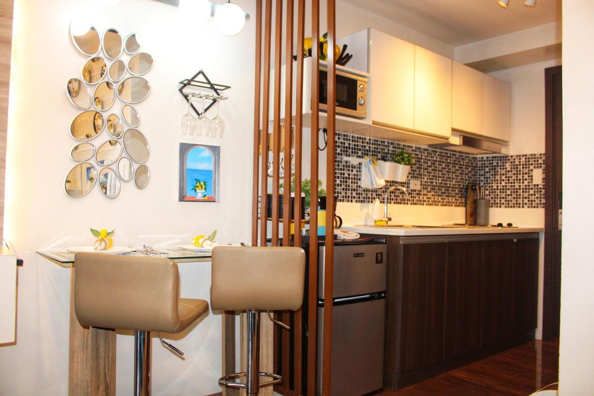 Stylish&Comfort Unit With Balcony In Air Makati Makati City Eksteriør bilde